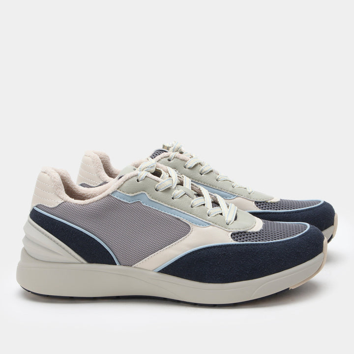 Embyr Retro Blue Shoe - EMB-8222